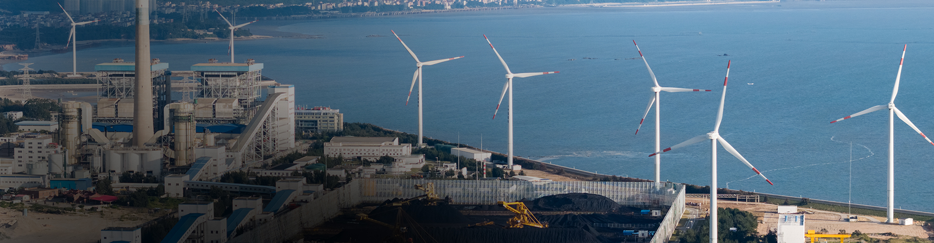 Torres de energia eólica