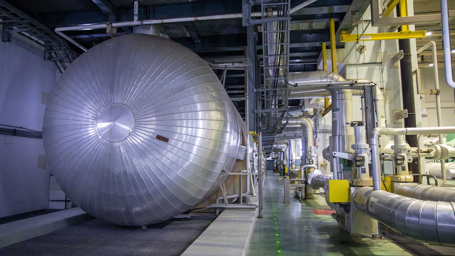 foto interior usina nuclear